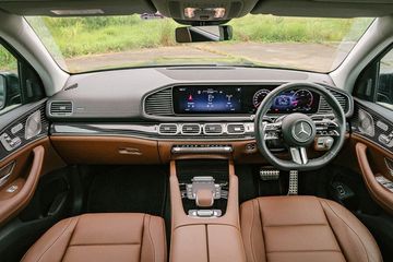 Mercedes-Benz GLS DashBoard Image
