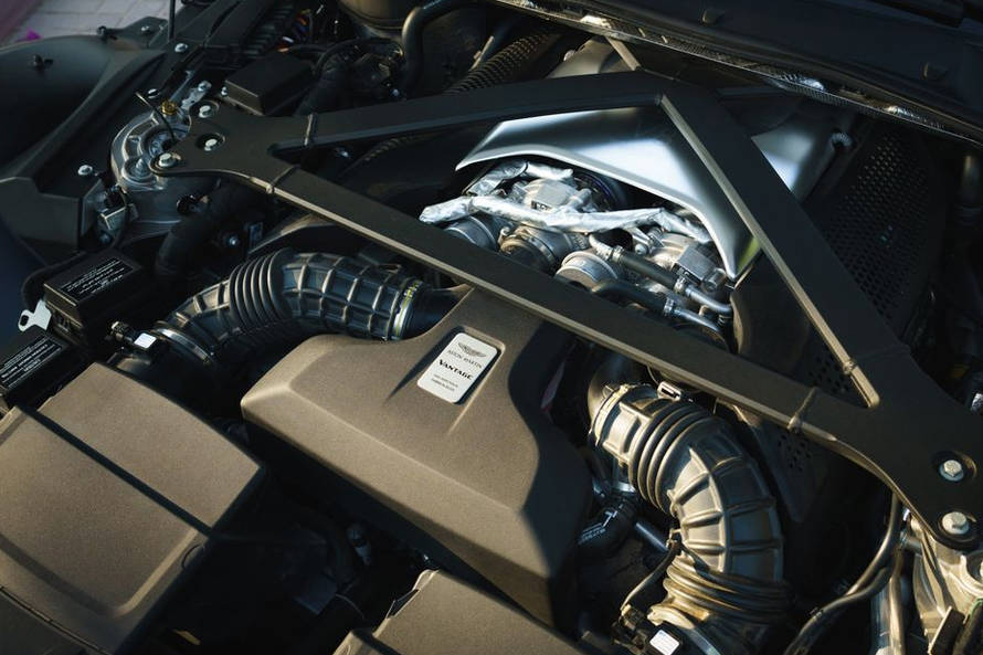 Aston Martin Vantage Engine