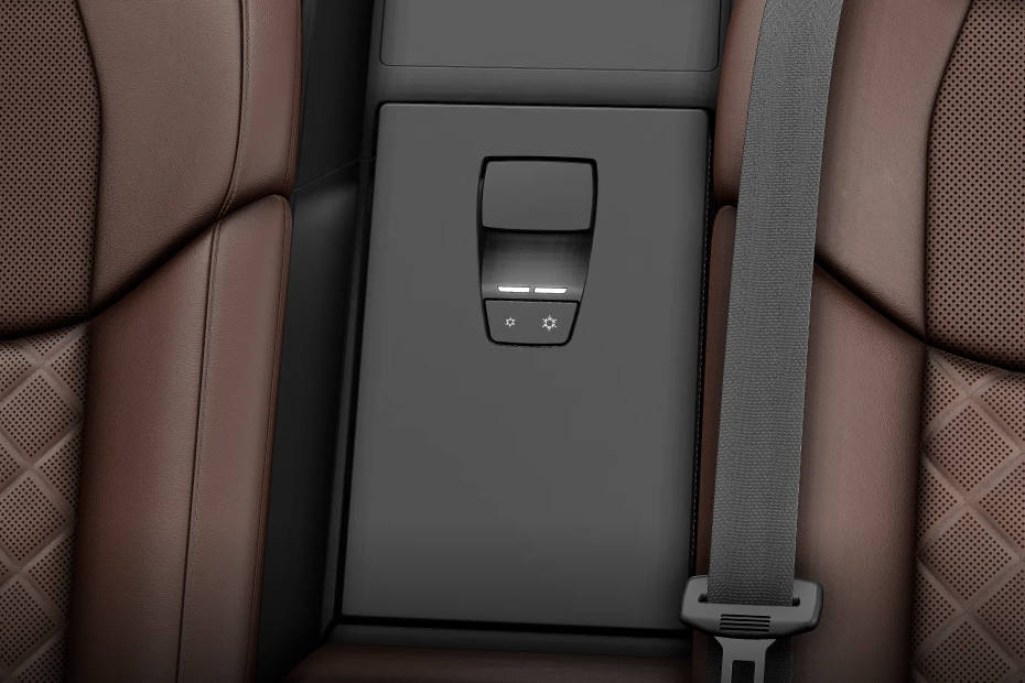 Audi A8 L Interior Image