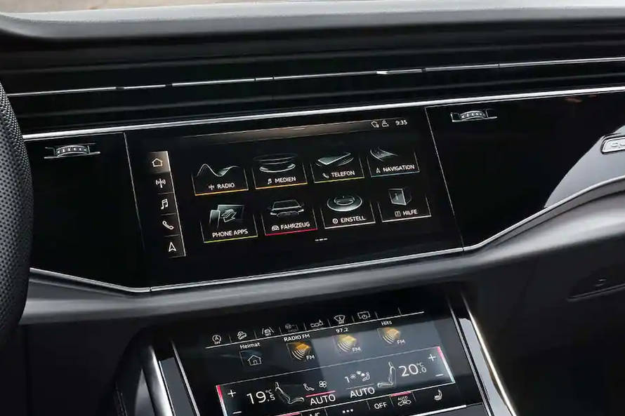 ऑडी क्यू7 infotainment system main menu