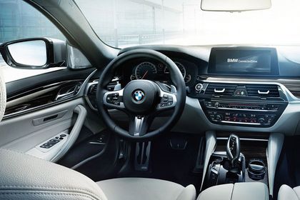 BMW Serie 1 5 puertas (2017)  Impresiones del interior 