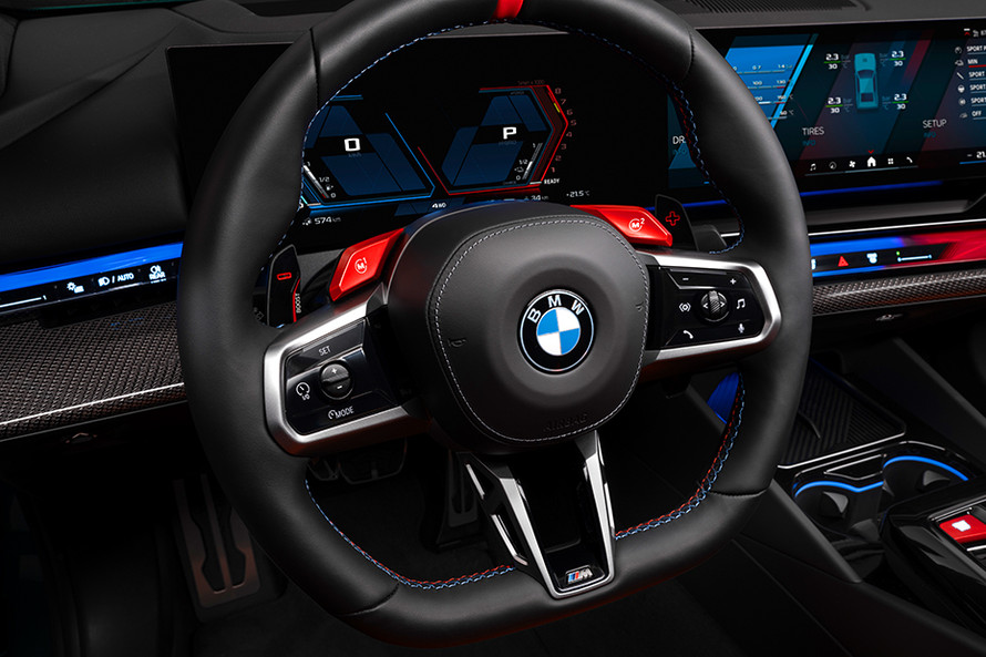 BMW M5 2025 Interior Images and Photos - CarDekho