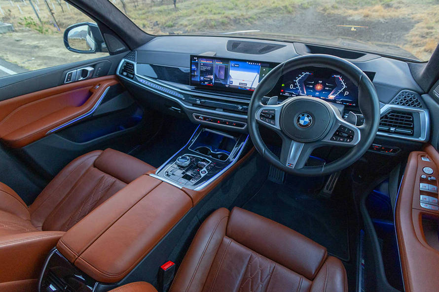 ബിഎംഡബ്യു എക്സ്7 dashboard