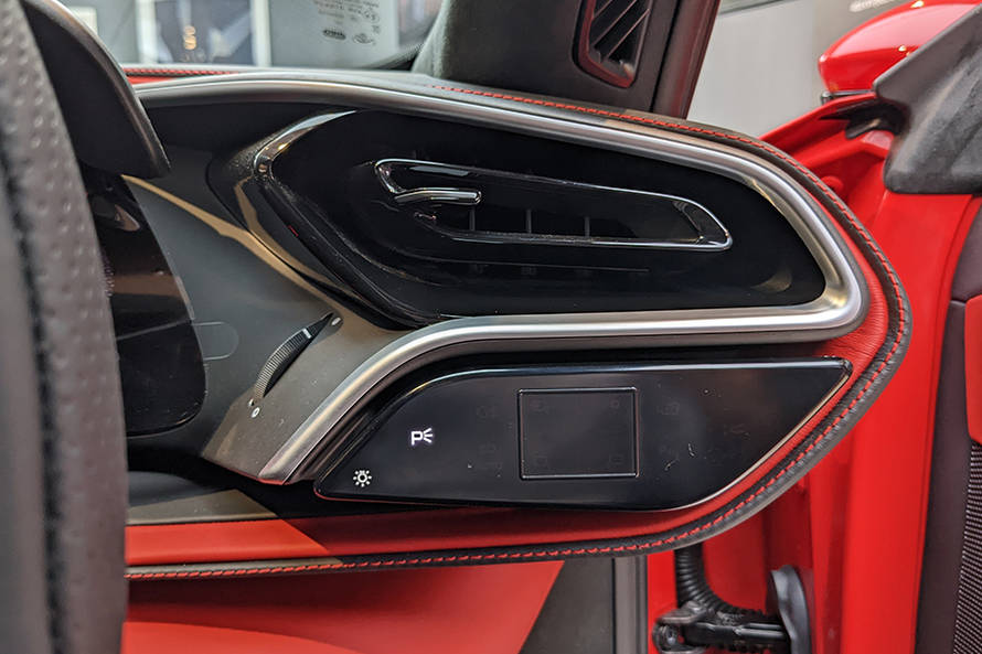 பெரரி 296 ஃபெராரி ஜிடிபி side mirror (body)