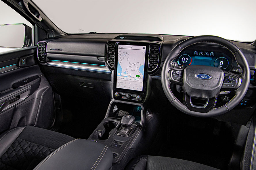Ford Endeavour DashBoard