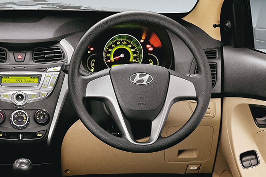 Hyundai EON Images - EON Interior & Exterior Photos | CarDekho.com