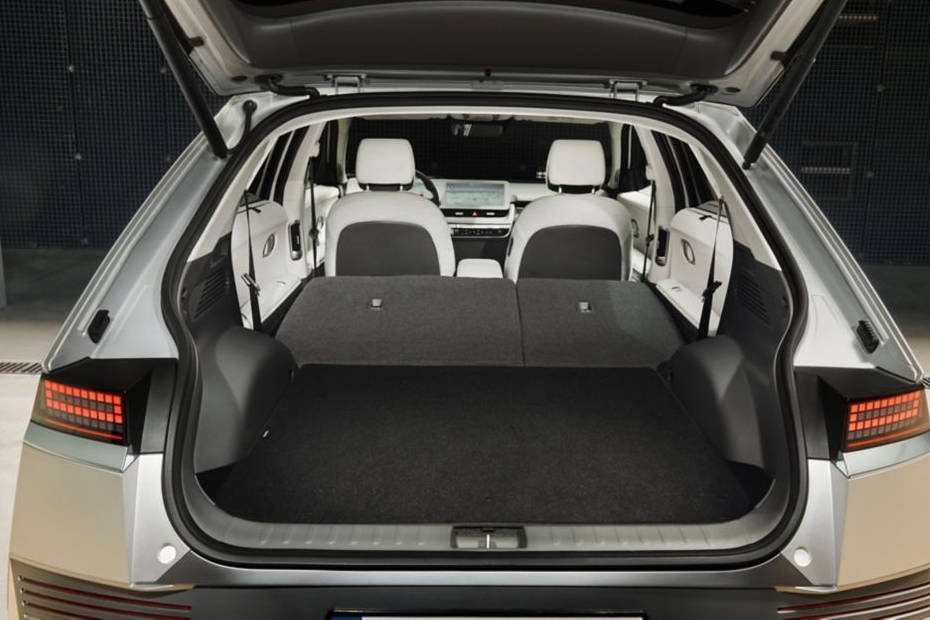 Hyundai IONIQ 5 Seats (Turned Over)