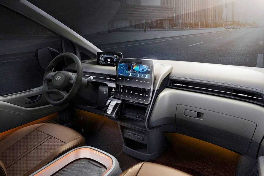 ಹುಂಡೈ ಸ್ಟಾರಿಯಾ dashboard