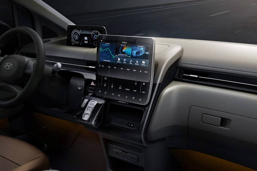 ಹುಂಡೈ ಸ್ಟಾರಿಯಾ infotainment system main menu