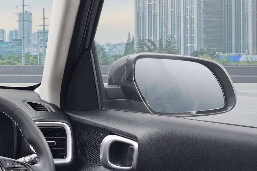 Hyundai Venue Side Mirror (Glass)