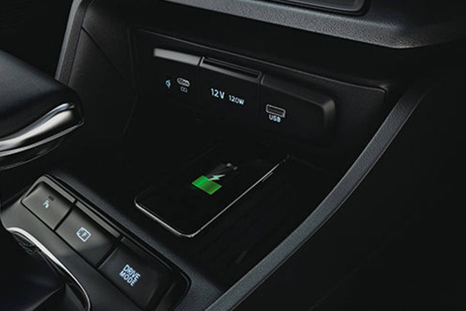 Hyundai Verna Wireless Charging Pad