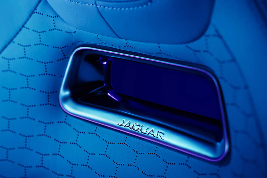 Jaguar F-Pace Interior Image