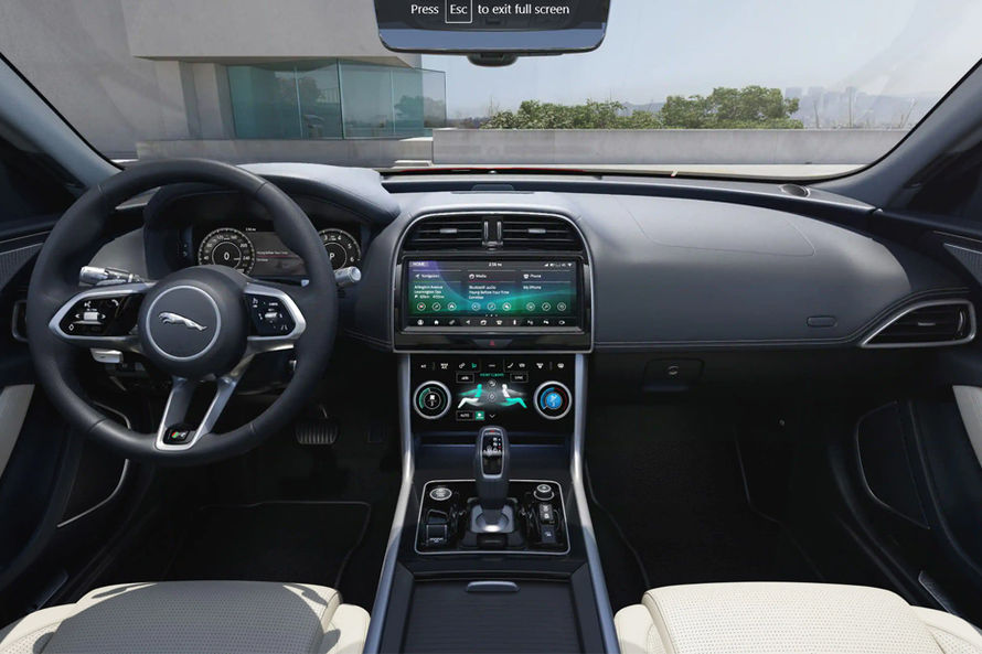 Jaguar XE DashBoard