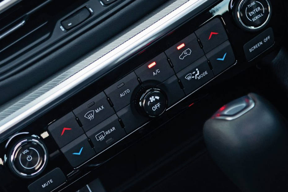 Jeep Compass AC Controls