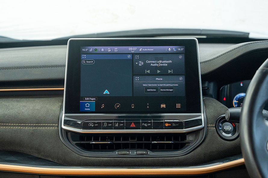 Jeep Meridian Interior Images and Photos - CarDekho