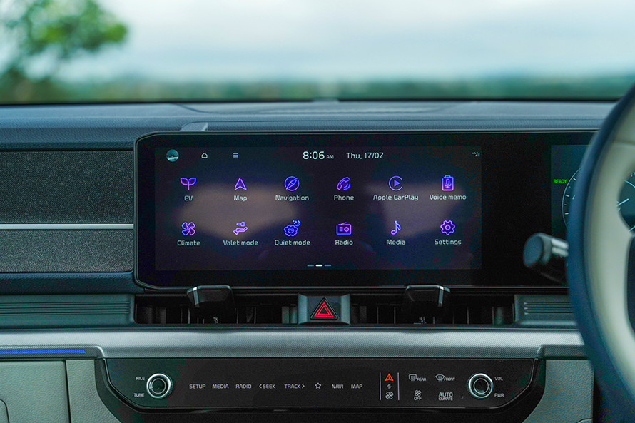 కియా కారెన్స్ క్లావిస్ ఈవి ఇన్ఫోటైన్‌మెంట్ సిస్టమ్