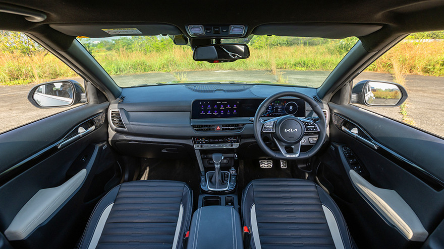 Kia Seltos Dashboard