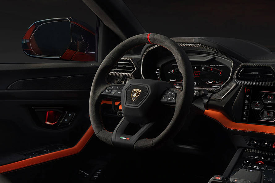 Lamborghini Urus Steering Wheel