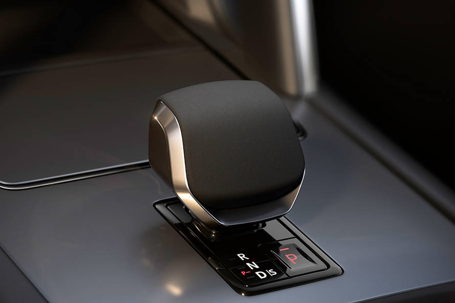 ಲ್ಯಾಂಡ್ ರೋವರ್ ಡಿಸ್ಕಾವರಿ ಸ್ಪೋರ್ಟ್ಸ್ gear shifter