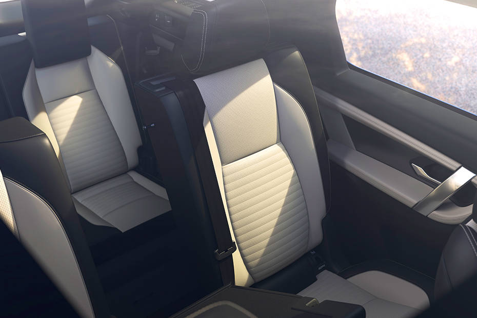 Land Rover Discovery Sport Seats (Aerial View)