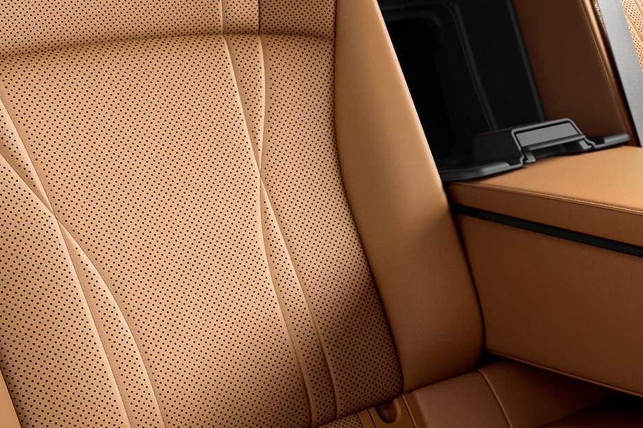 Lexus ES Upholstery Details