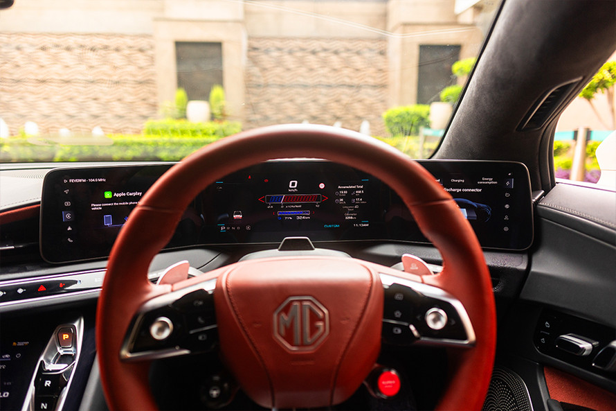 एमजी साइबरस्टर इंफोटेनमेंट सिस्टम