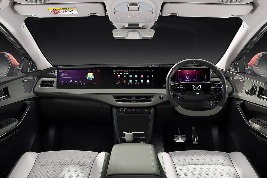 Mahindra XEV 9e DashBoard