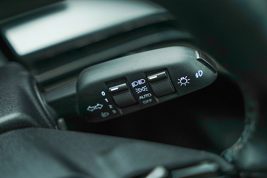 Mahindra BE 6 Handlamp control stalk