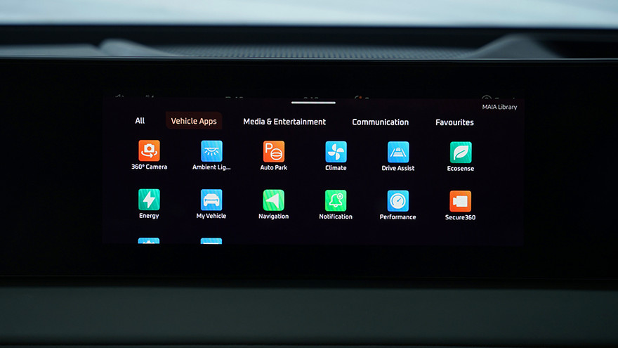   మహీంద్రా ఎక్స్‌ఈవి 9ఈ ఇన్ఫోటైన్‌మెంట్ సిస్టమ్