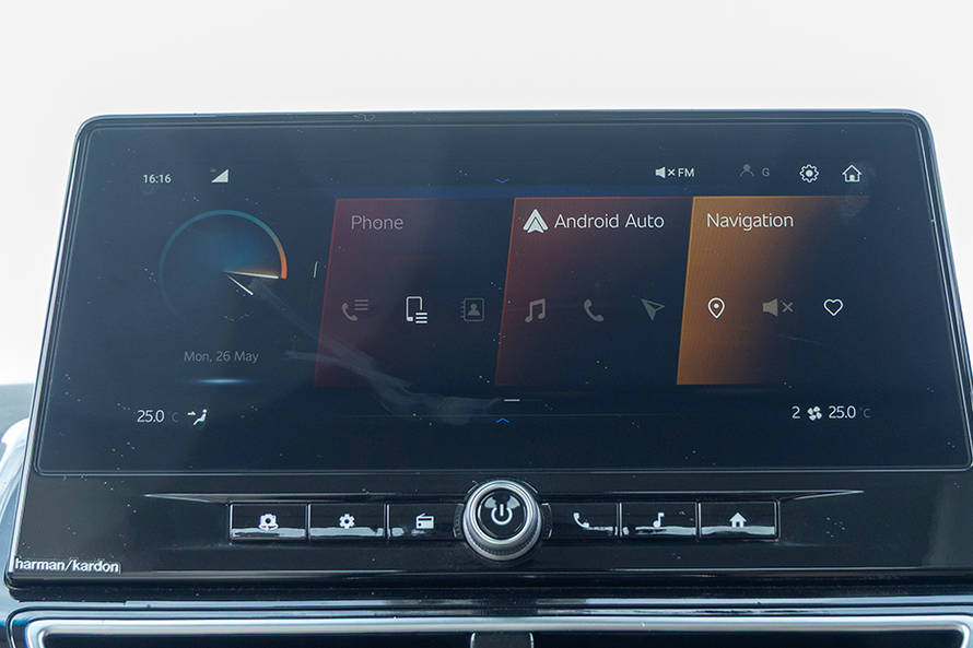 மஹிந்திரா எக்ஸ்யூவி 3xo infotainment system