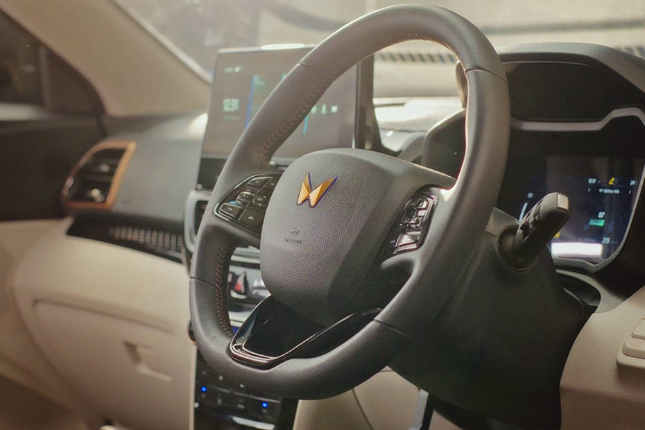 Mahindra XUV400 EV Interior Image