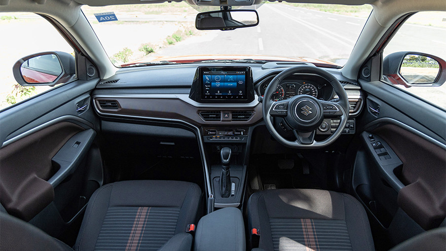 मारुति सुजुकी ब्रेजा डैशबोर्ड