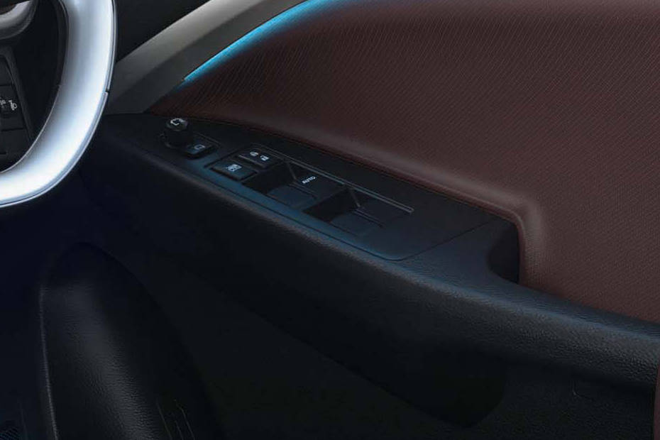 Maruti Brezza Door Controls