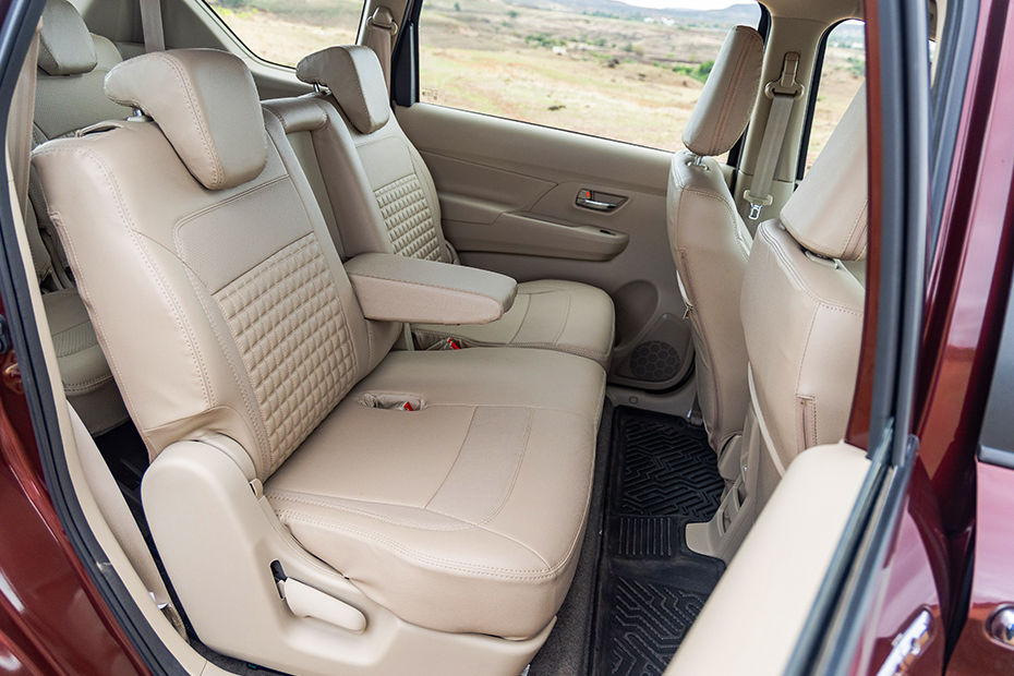 Maruti Suzuki Ertiga Rear Seats With Arm Rest 