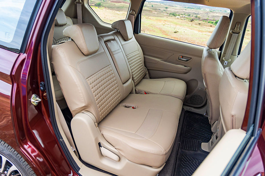 Ertiga thumb 6