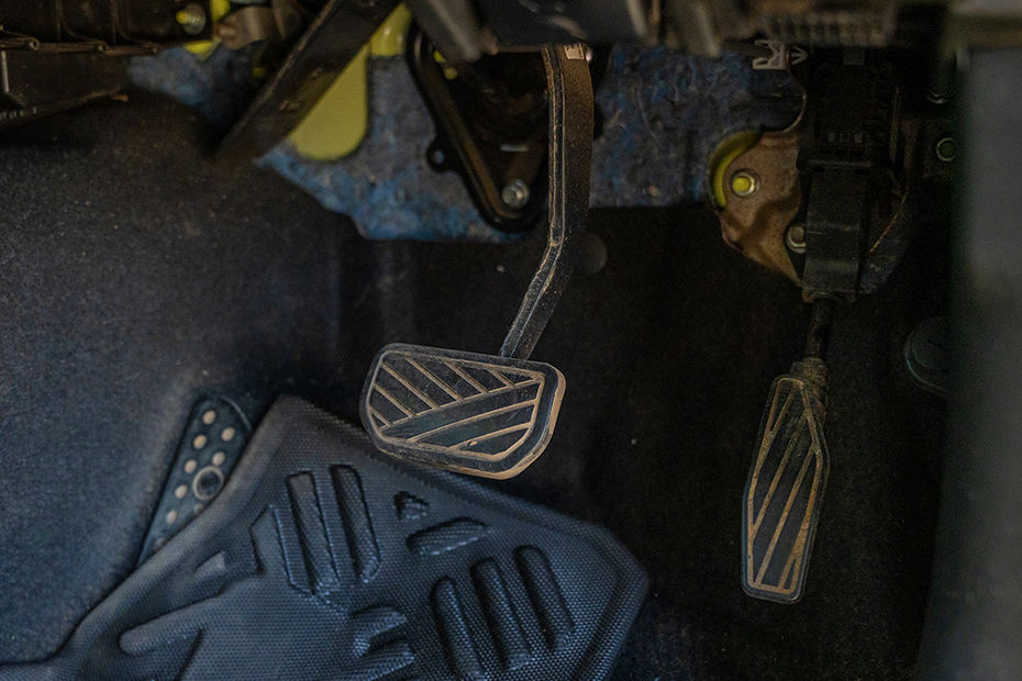 Maruti Suzuki Jimny Pedals