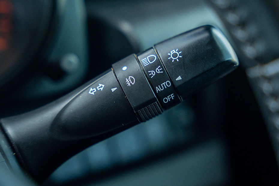 Maruti Suzuki Jimny Headlamp Control
