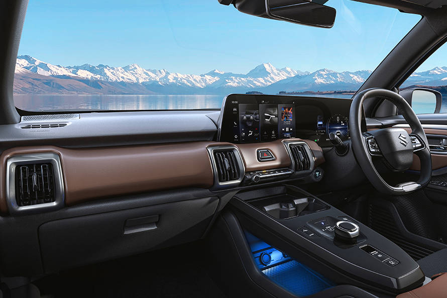 मारुति ई vitara dashboard