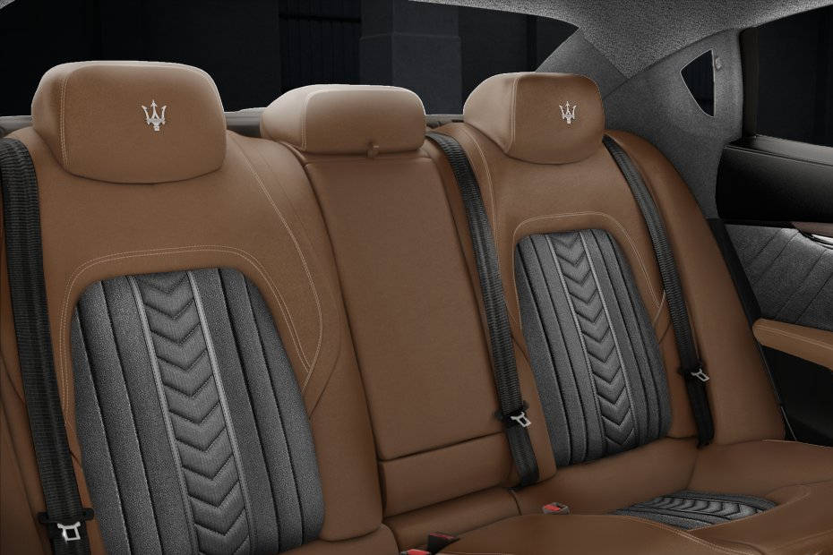 Maserati Quattroporte Rear Seats