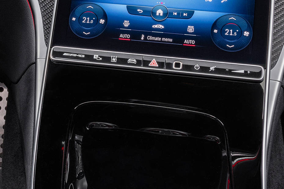 Mercedes-Benz AMG C43 AC Controls