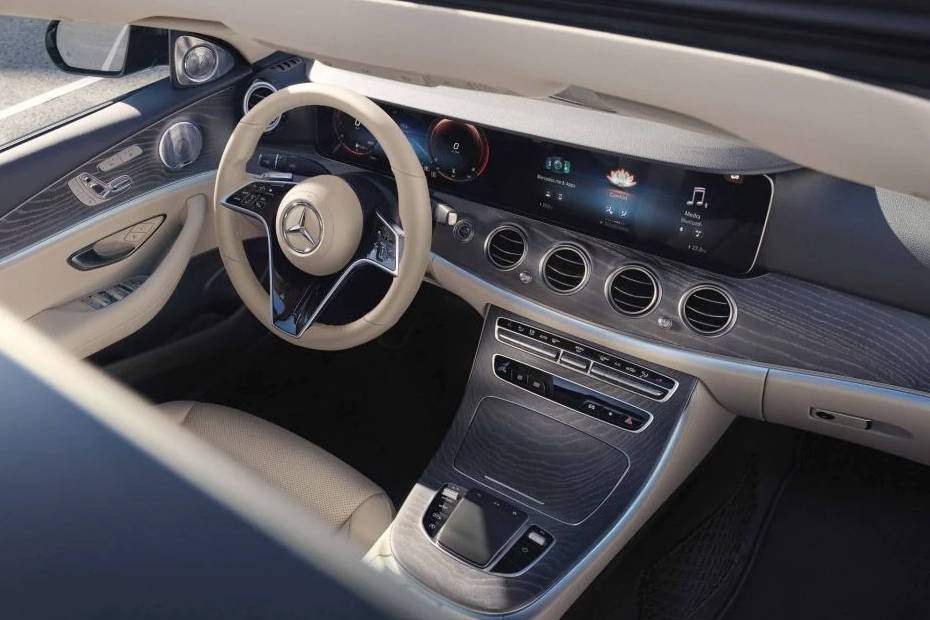 Mercedes-Benz E-Class Interior Image