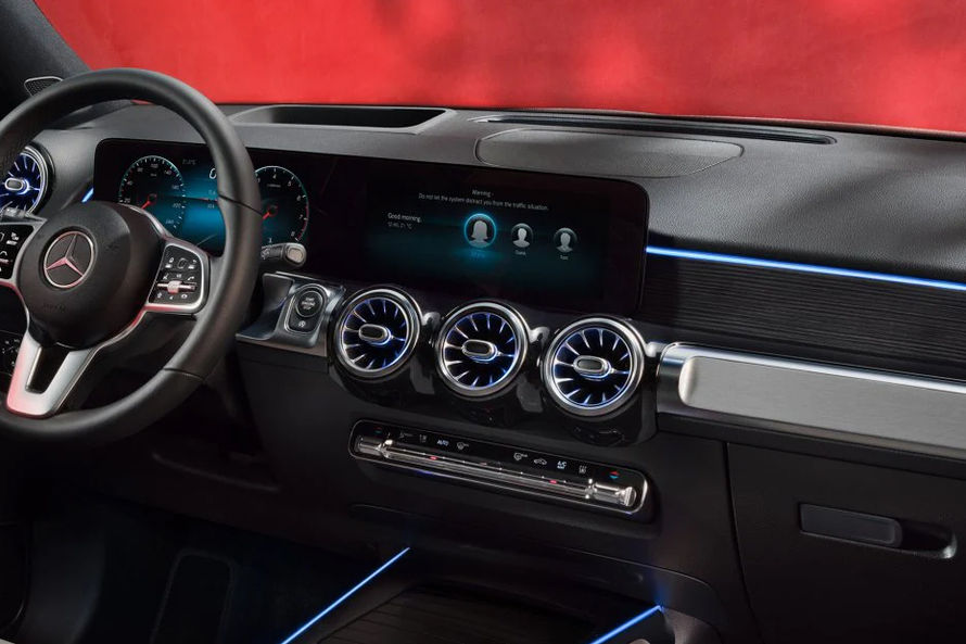 Mercedes-Benz GLB AC Controls