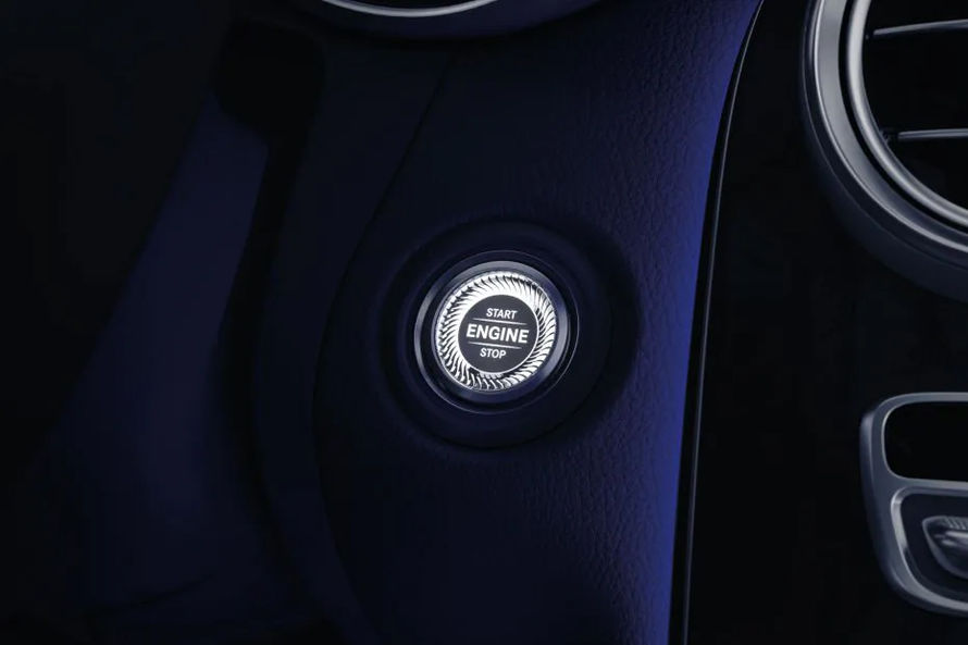 Mercedes-Benz GLC Coupe Ignition/Start-Stop Button