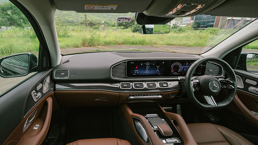 Mercedes-Benz GLS Passenger View Mercedes-Benz GLS Passenger View