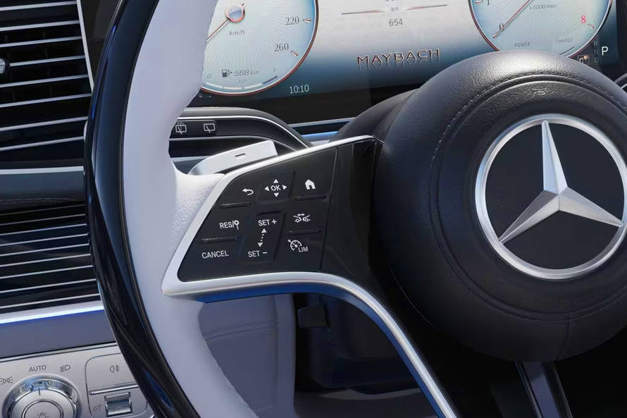 मर्सिडीज मेबैक जीएलएस स्टीयरिंग controls