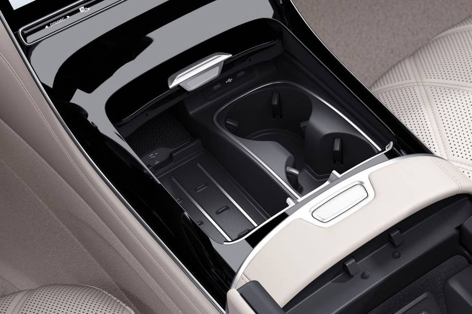 Mercedes-Benz Maybach S-Class Cup Holders (Front)
