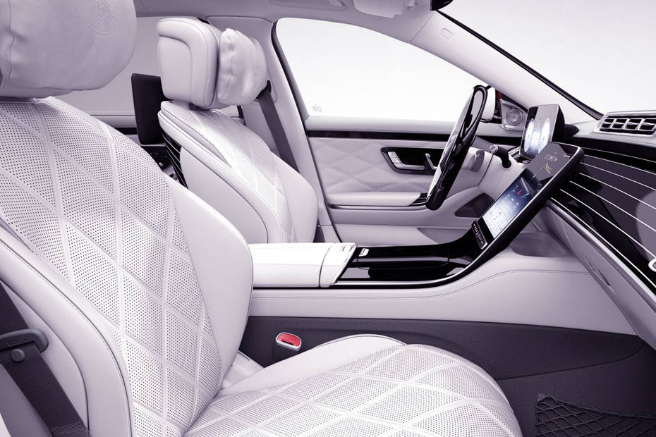 Mercedes-Benz Maybach S-Class Door view of Driver seat