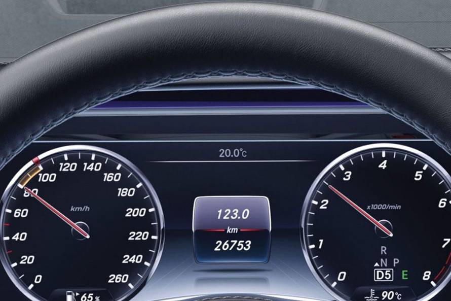 मर्सिडीज एस-क्लास कैब्रियोलेट instrument cluster image