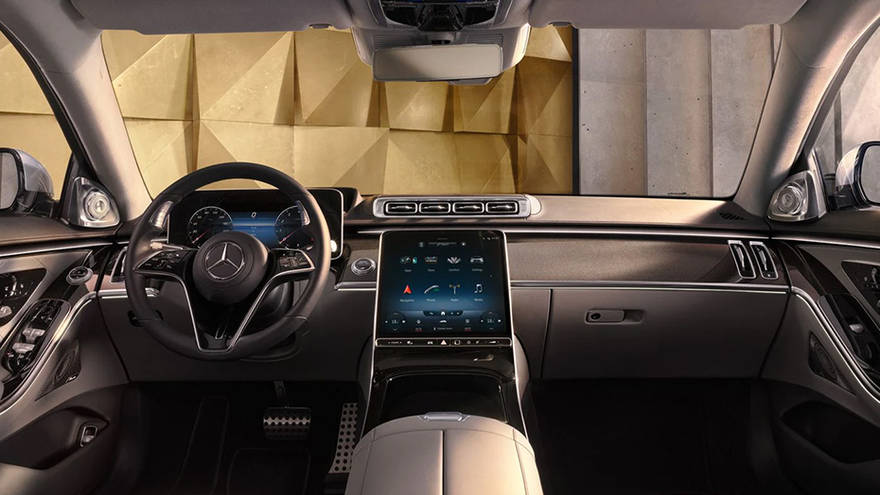 Mercedes-Benz S-Class DashBoard