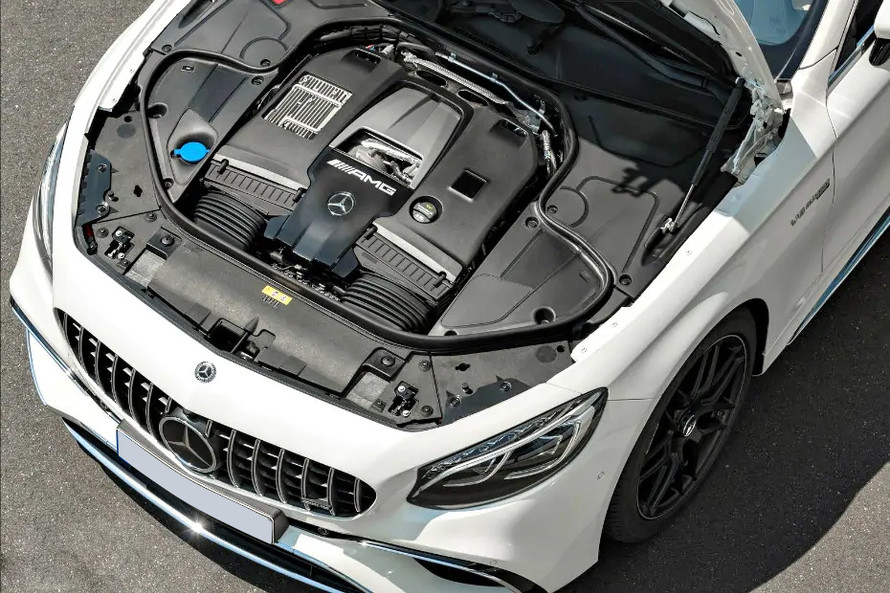 Mercedes-Benz S-Class Engine